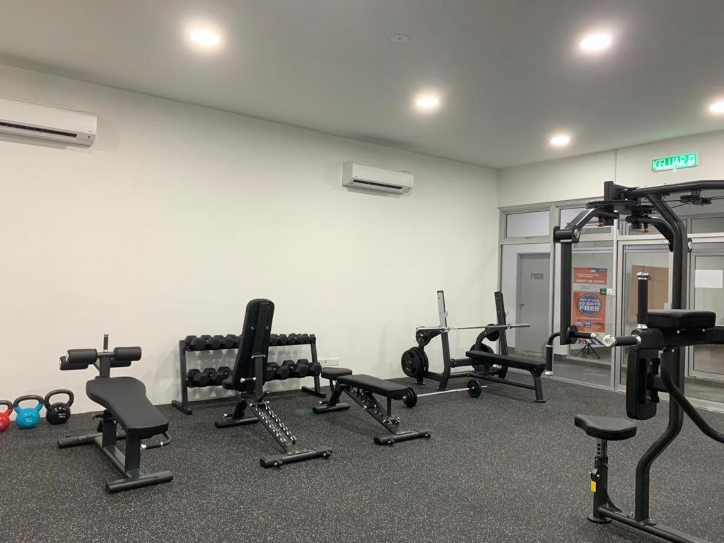 Corner Kl Pool View Rc Apartment Kuala Lumpur