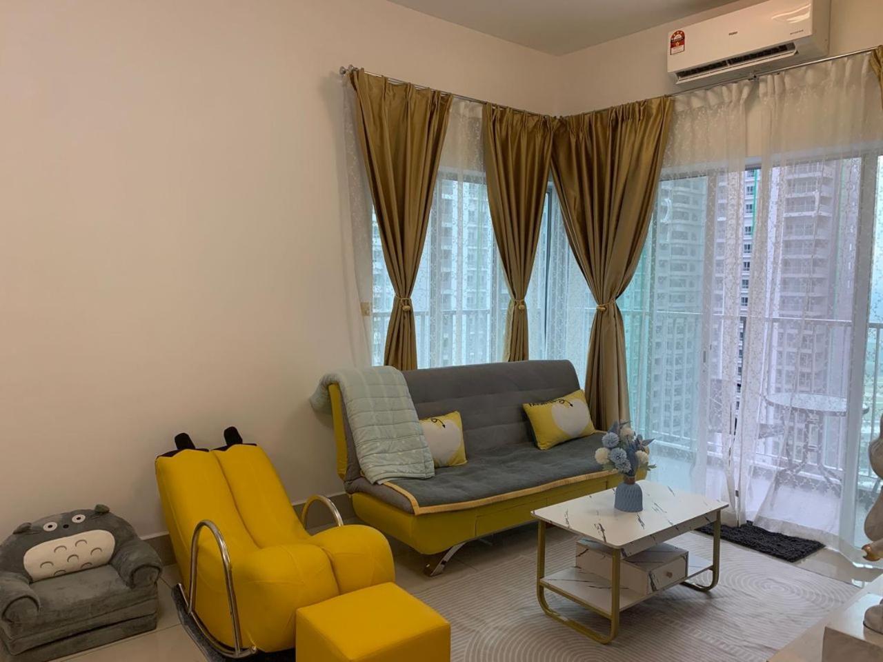 Apartment Corner Kl Pool View Rc